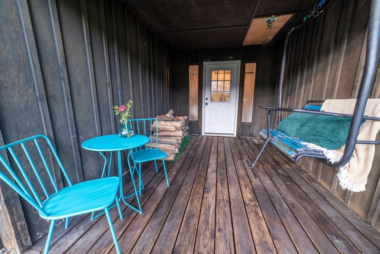 The Springs Motel New Ashford Екстер'єр фото