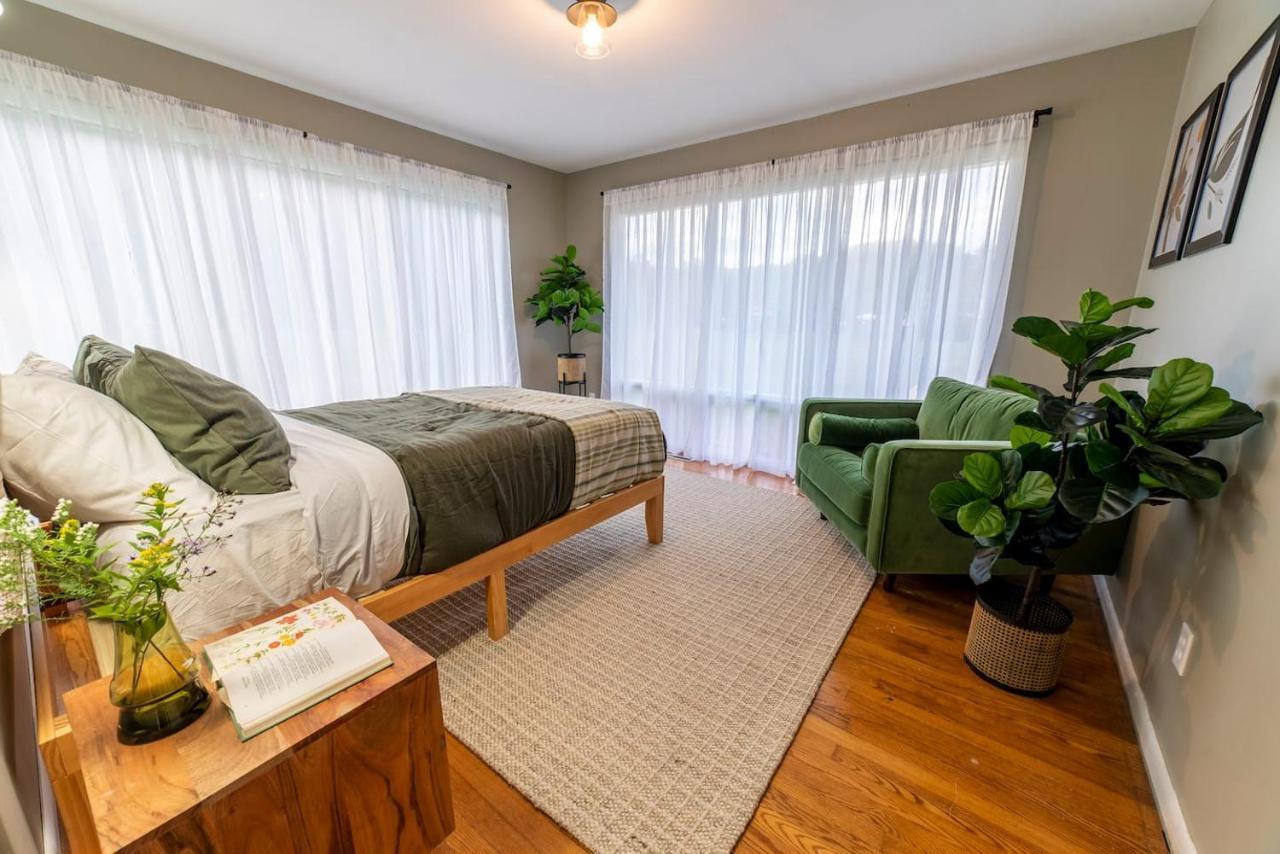 The Springs Motel New Ashford Екстер'єр фото